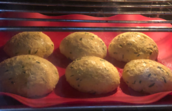 No carb bread rolls in oven